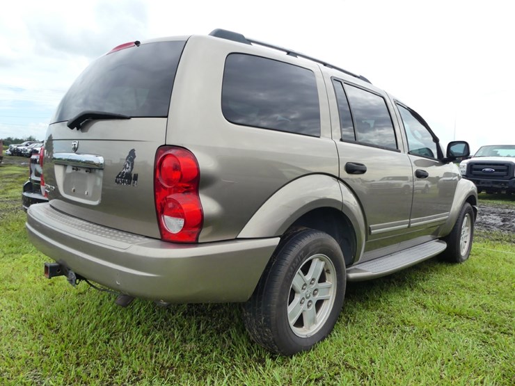 2006-dodge-durango-image-3