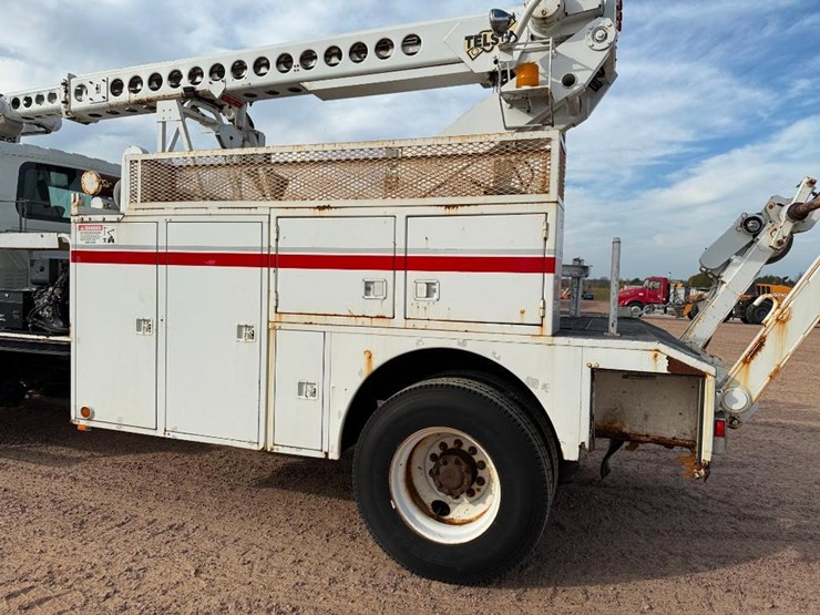 2008-international-durastar-4300-image-33