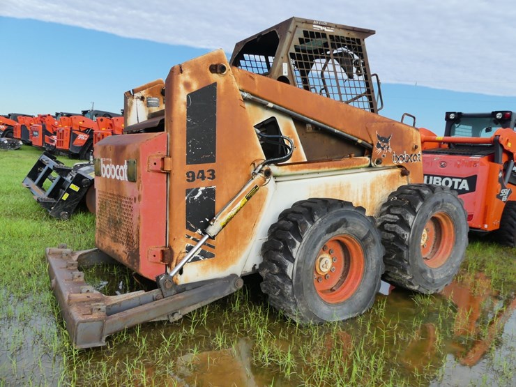 bobcat-943-image-4