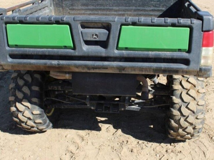 john-deere-gator-image-6
