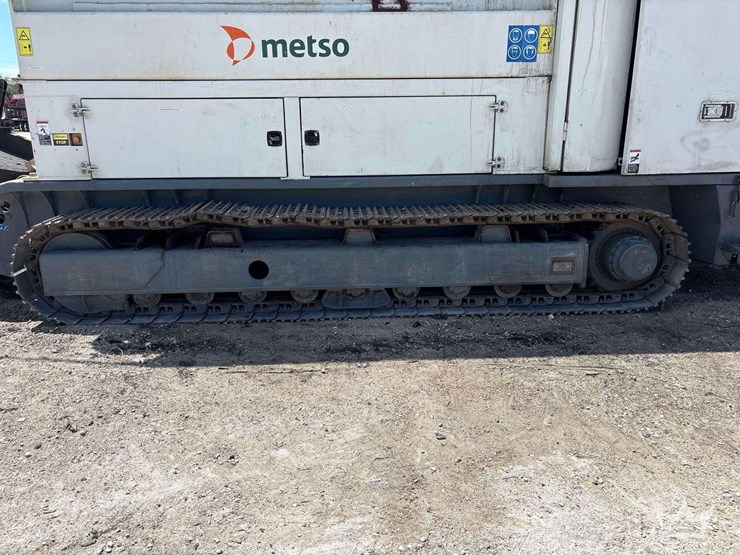 2021-metso-m-and-j-preshredder-4000m-dual-shaft-tracked-tire-shredder-machine-w/-extra-parts-image-31