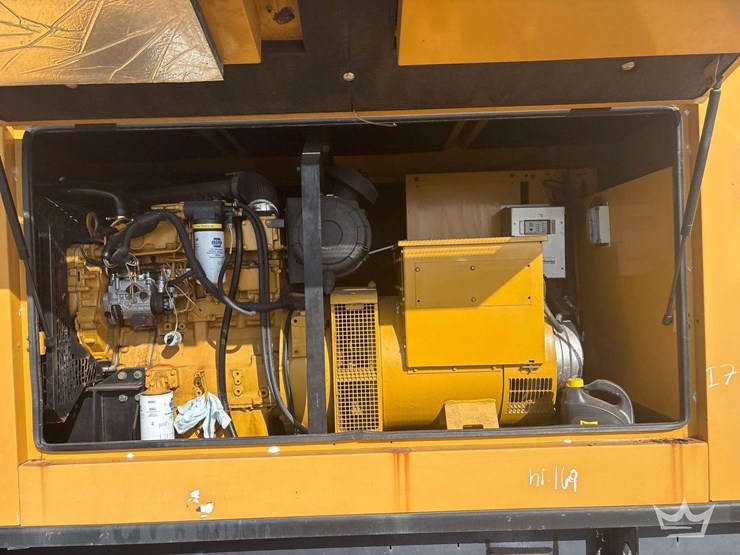 2006-caterpillar-d80-4-72kw-standby-diesel-generator-image-9