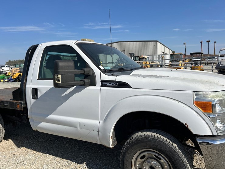 2012-ford-f250-image-13