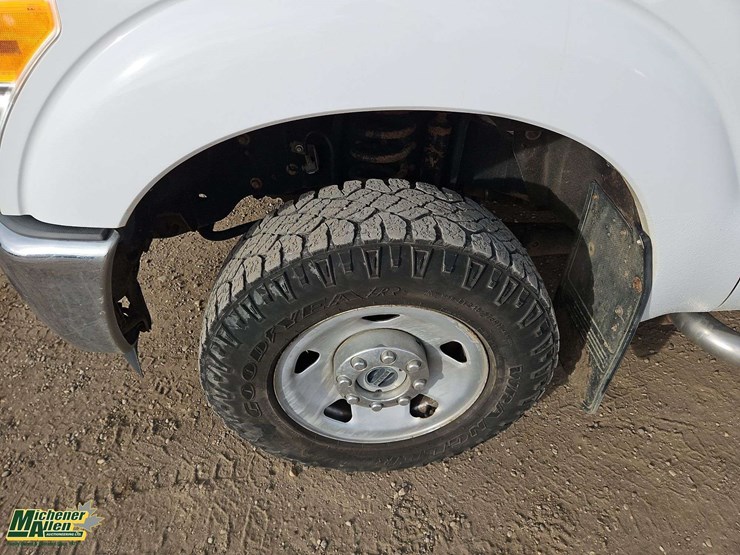 2012-ford-f250-image-9