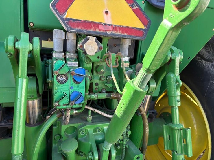 john-deere-6330-image-21