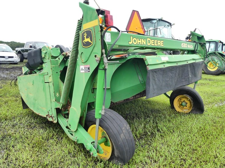 john-deere-630-image-5