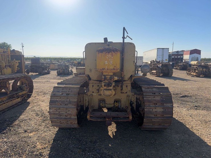 caterpillar-d7-image-4