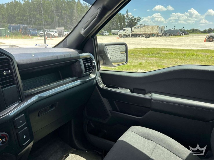 2022-ford-f150-image-21