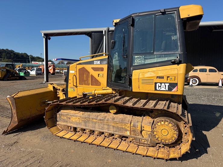 2014-caterpillar-d5k-lgp-image-3
