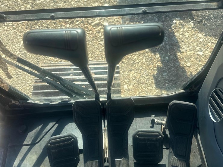 2022-doosan-dx140-lcr-image-33