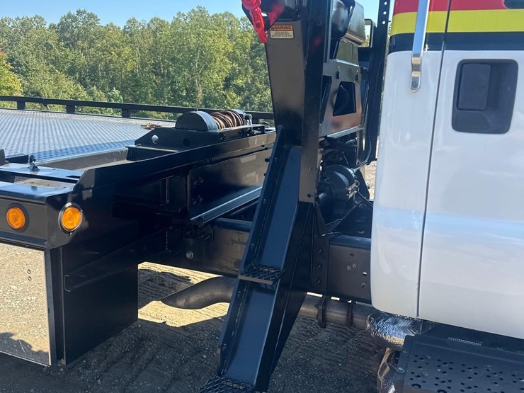 2022-ford-f750-image-20