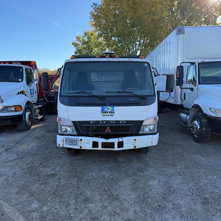 #1791A • 2007 Mitsubishi Truck (Has WI Title)