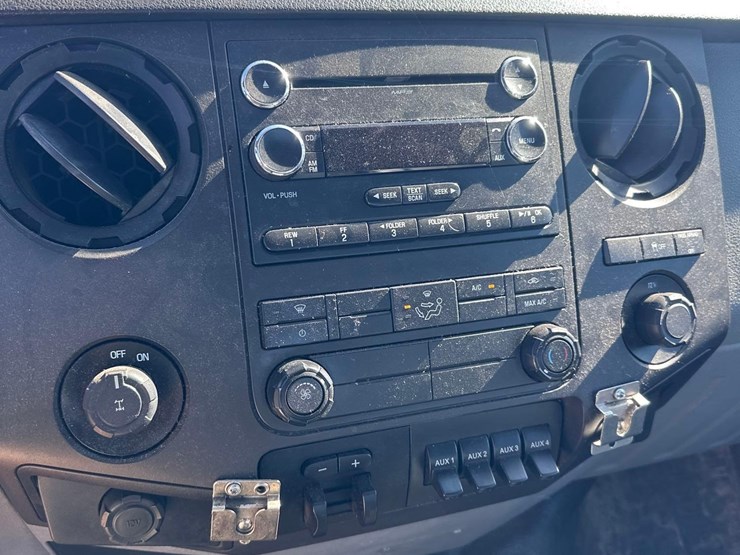 2015-ford-f250-image-26