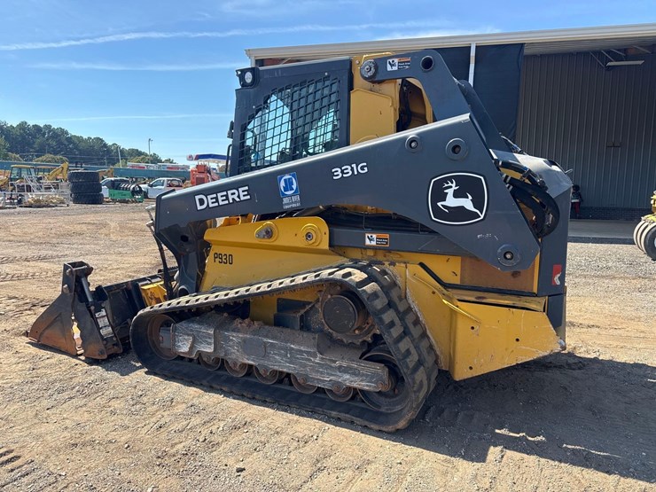 2020-deere-331g-image-3