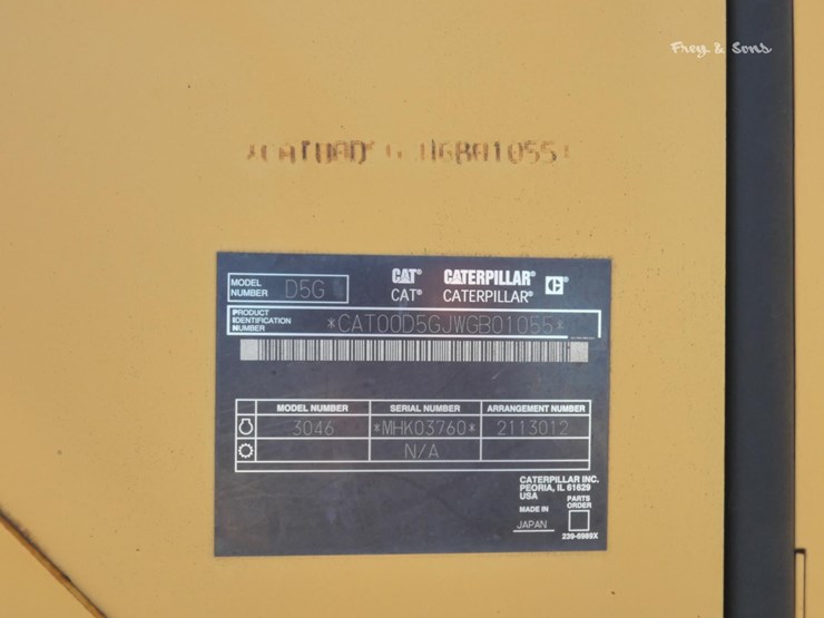 2004-caterpillar-d5g-image-5