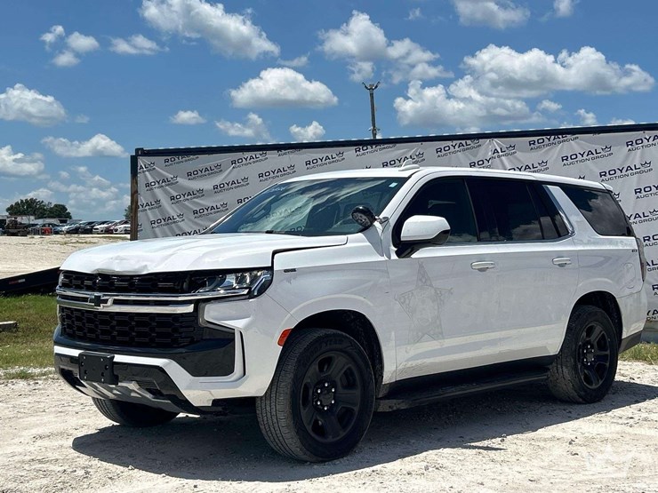 2023-chevrolet-tahoe-image-1