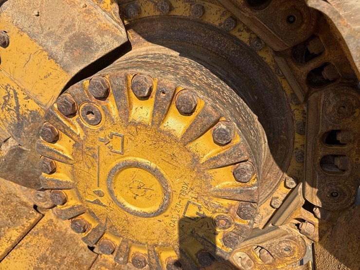 2014-caterpillar-d5k-lgp-image-20