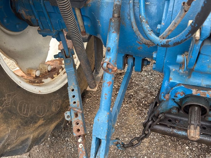 ford-4600-image-15