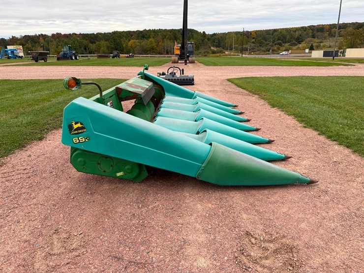john-deere-693-image-3
