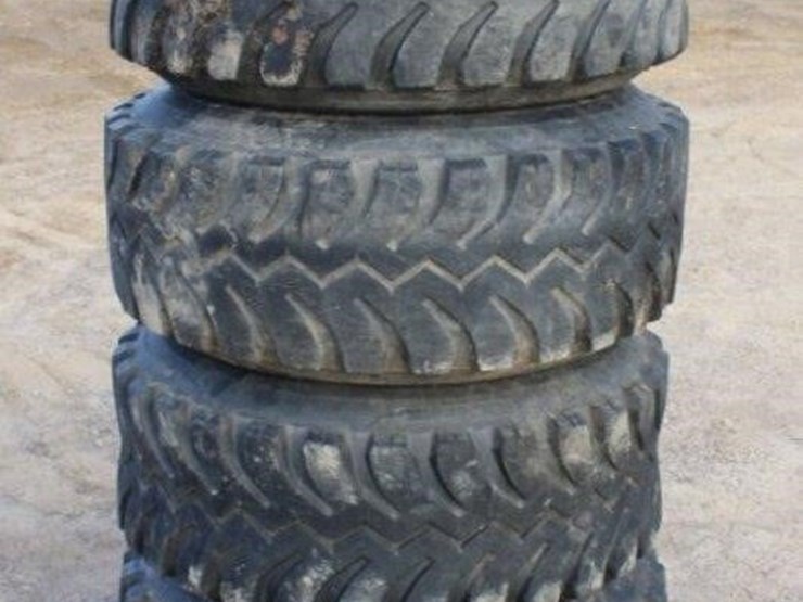 (4)ground-hawg-tires-14/35/15-w/rims-image-1