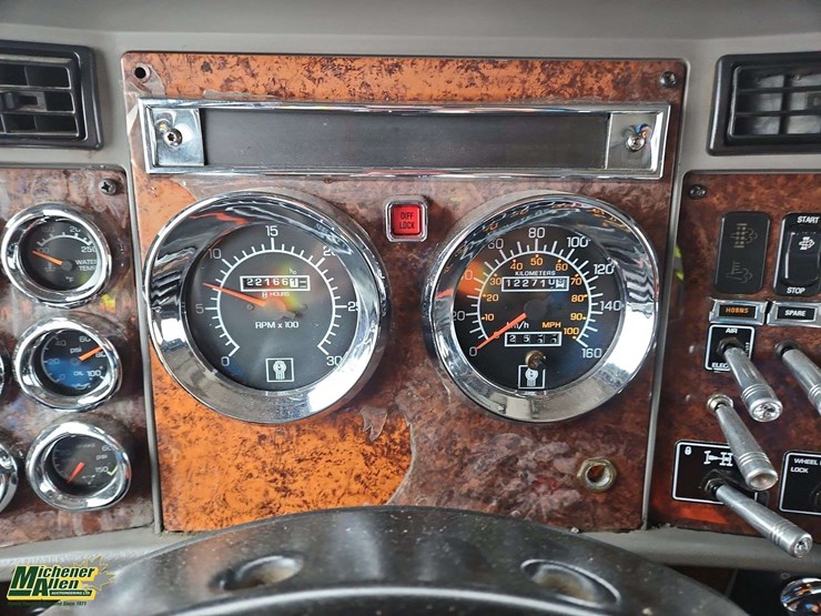2008-kenworth-t300-image-15