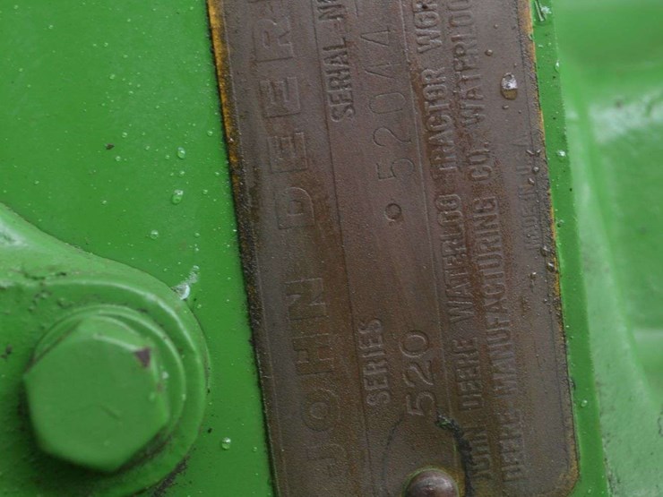 1957-john-deere-520-image-8