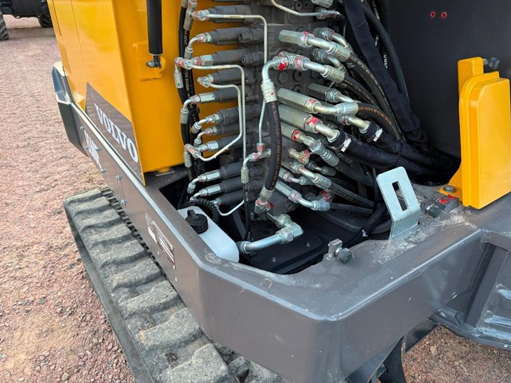 volvo-ec60e-image-40