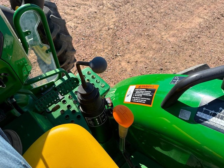 john-deere-5065e-image-40
