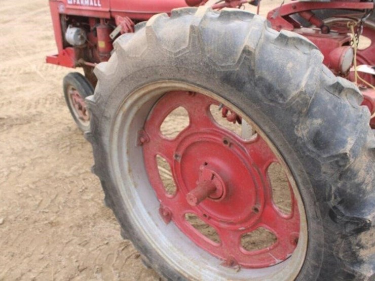 farmall-"c"-gas-narrow-front-image-15