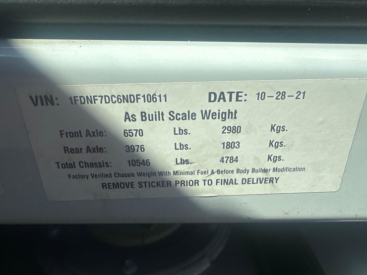 2022-ford-f750-image-35