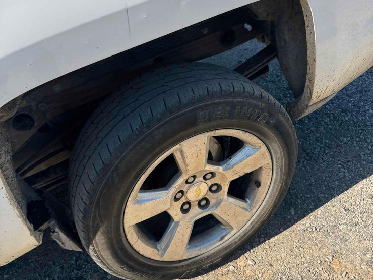 2014-chevrolet-silverado-1500-image-22