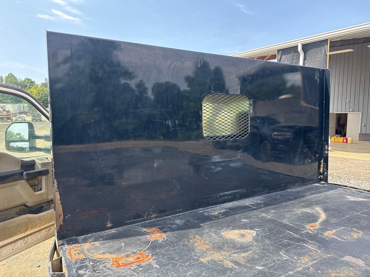 2020-ford-f350-xl-image-11
