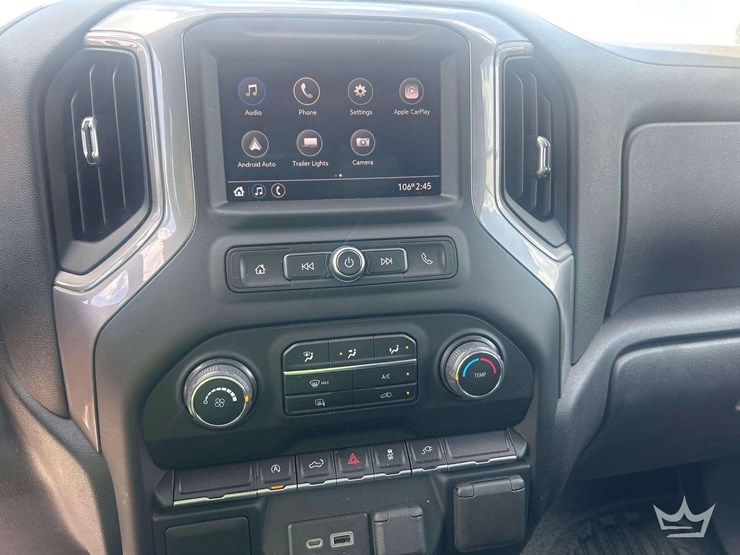 2022-chevrolet-silverado-1500-image-17