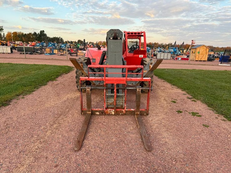 2018-skyjack-sj1056th-image-2