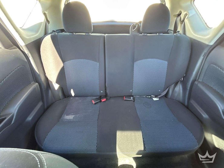 2017-nissan-versa-note-hatchback-image-19