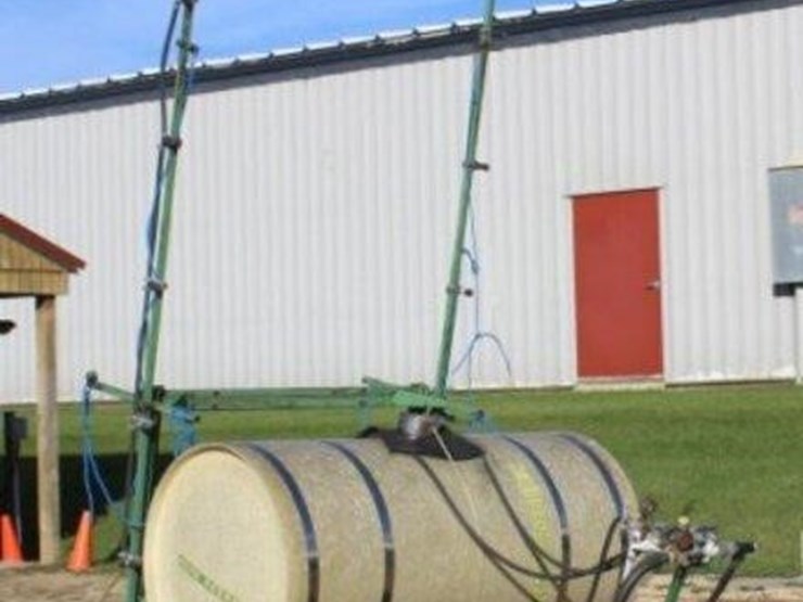 john-deere-200-image-1