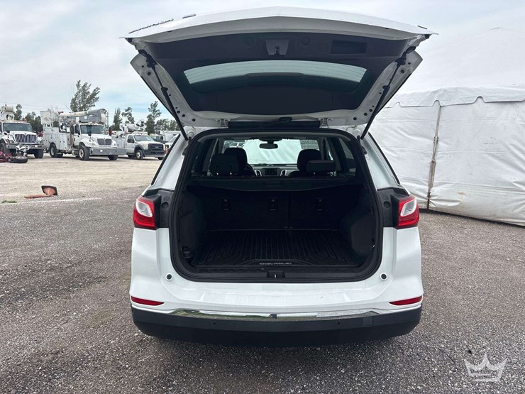 2019-chevrolet-equinox-image-24