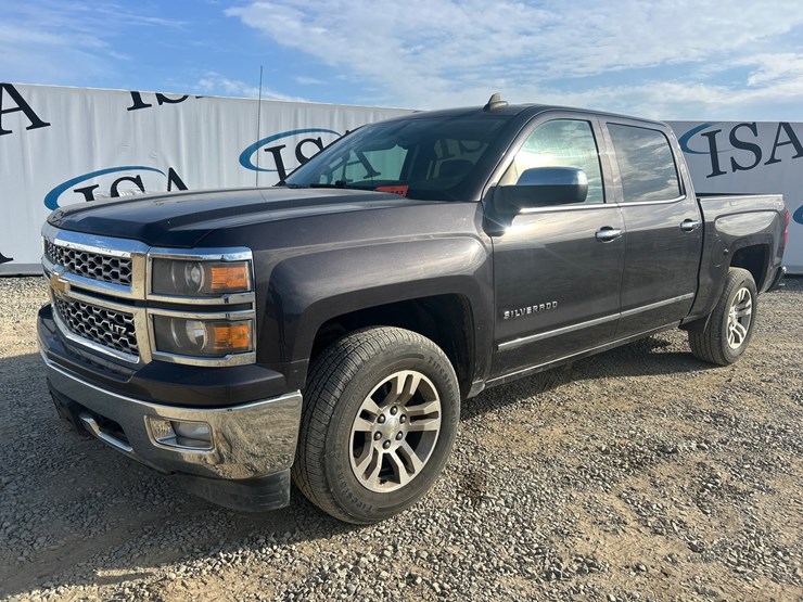 2015-chevrolet-1500-image-1