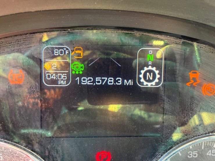 2021-kenworth-t880-image-22