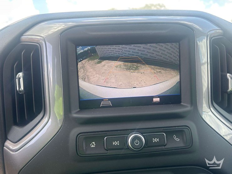 2022-chevrolet-silverado-1500-image-18