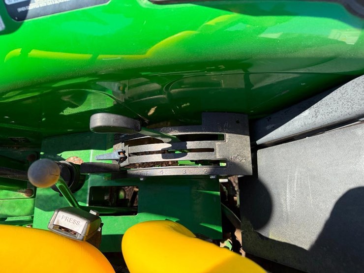 john-deere-5065e-image-37