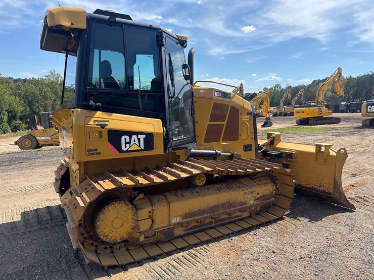 2017-caterpillar-d5k2-lgp-image-7