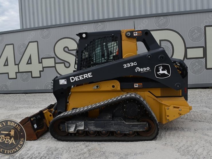 2024-deere-333g-image-15