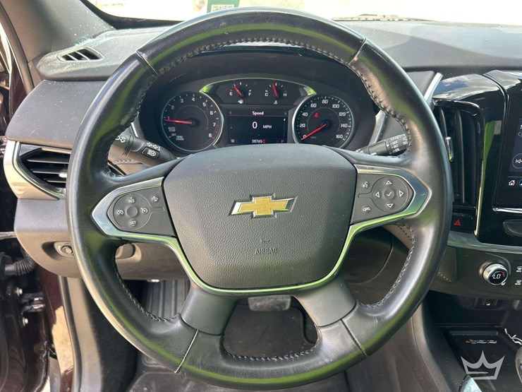2022-chevrolet-traverse-image-13