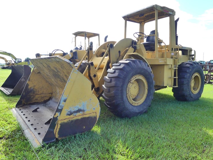 caterpillar-950-image-2