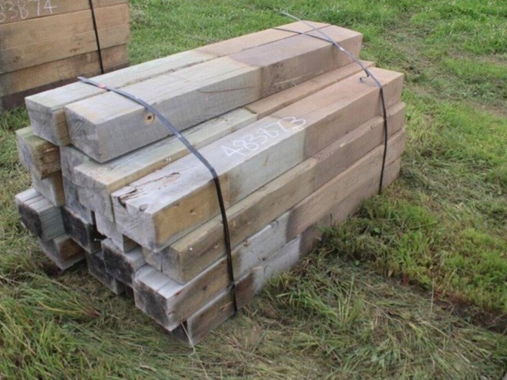 bundle-of-guardrail-posts-6''x8''x6'-long-image-1