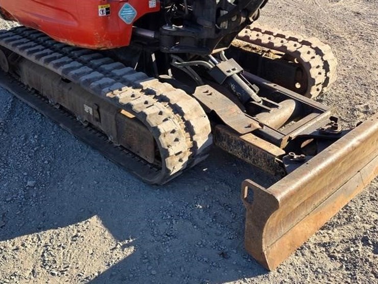 2017-kubota-kx040-4-image-33