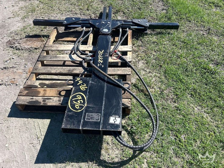 2025-ftl75-75in-hydraulic-forklift-tire-lifter-attachment-image-3