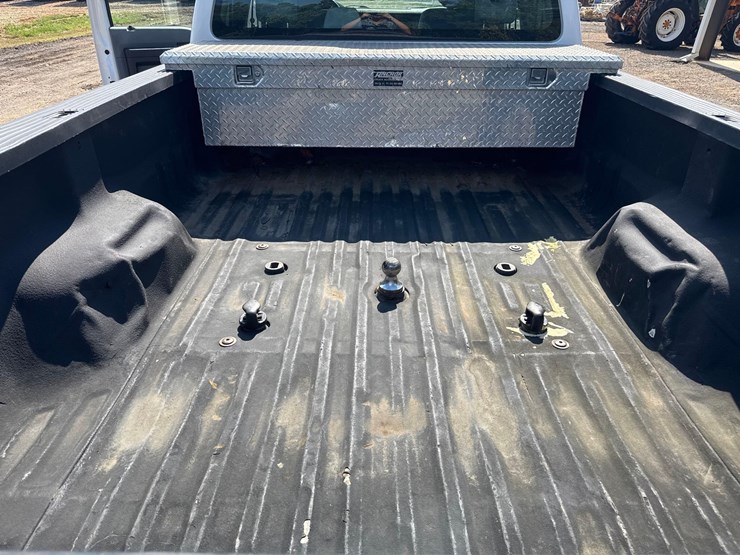 2012-ford-f250-xl-image-12
