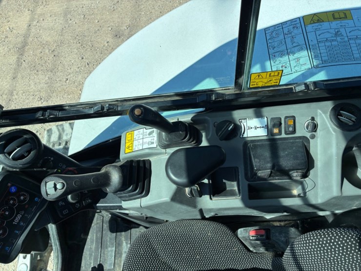 2024-bobcat-e48-image-8